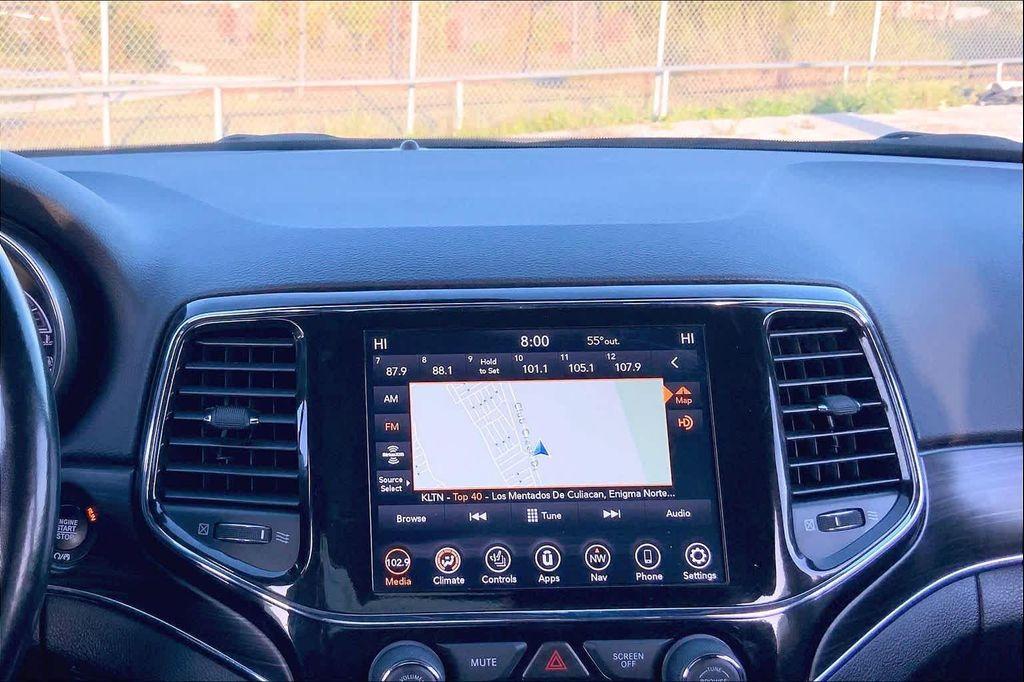 used 2022 Jeep Grand Cherokee car, priced at $21,125