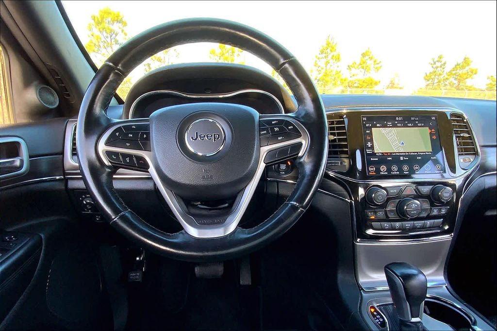 used 2022 Jeep Grand Cherokee car, priced at $21,125