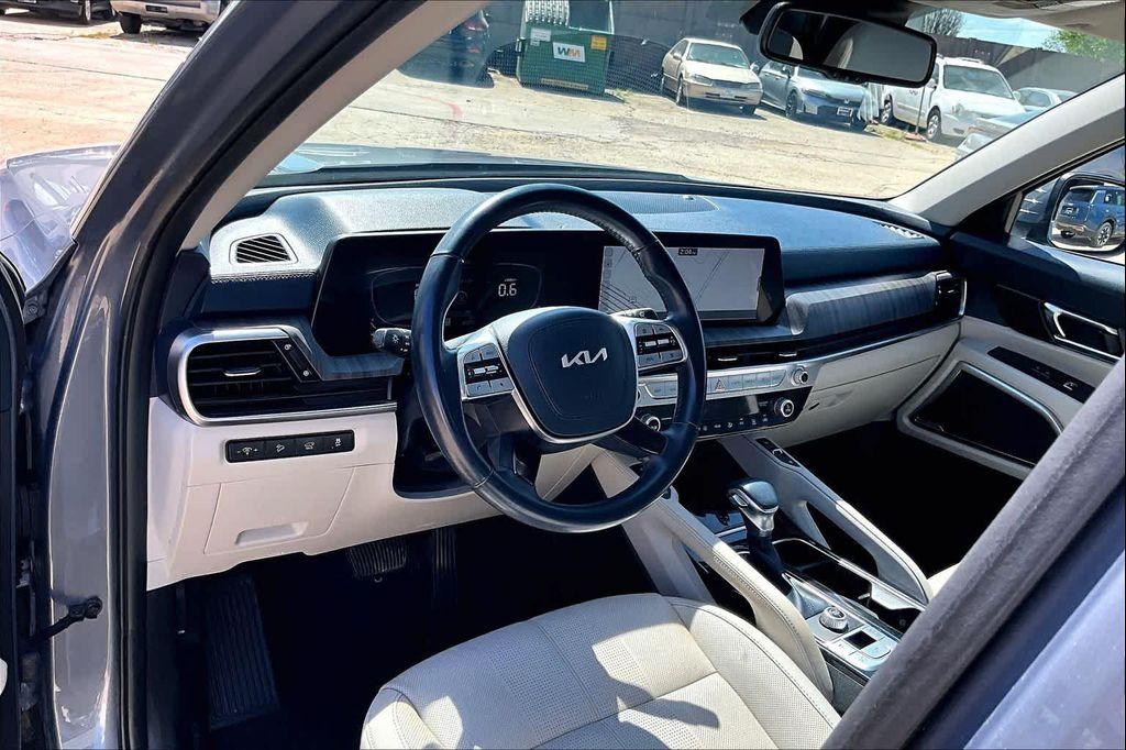 used 2024 Kia Telluride car, priced at $31,225
