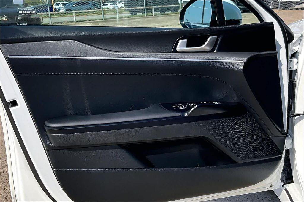 used 2026 Kia K5 car, priced at $25,900