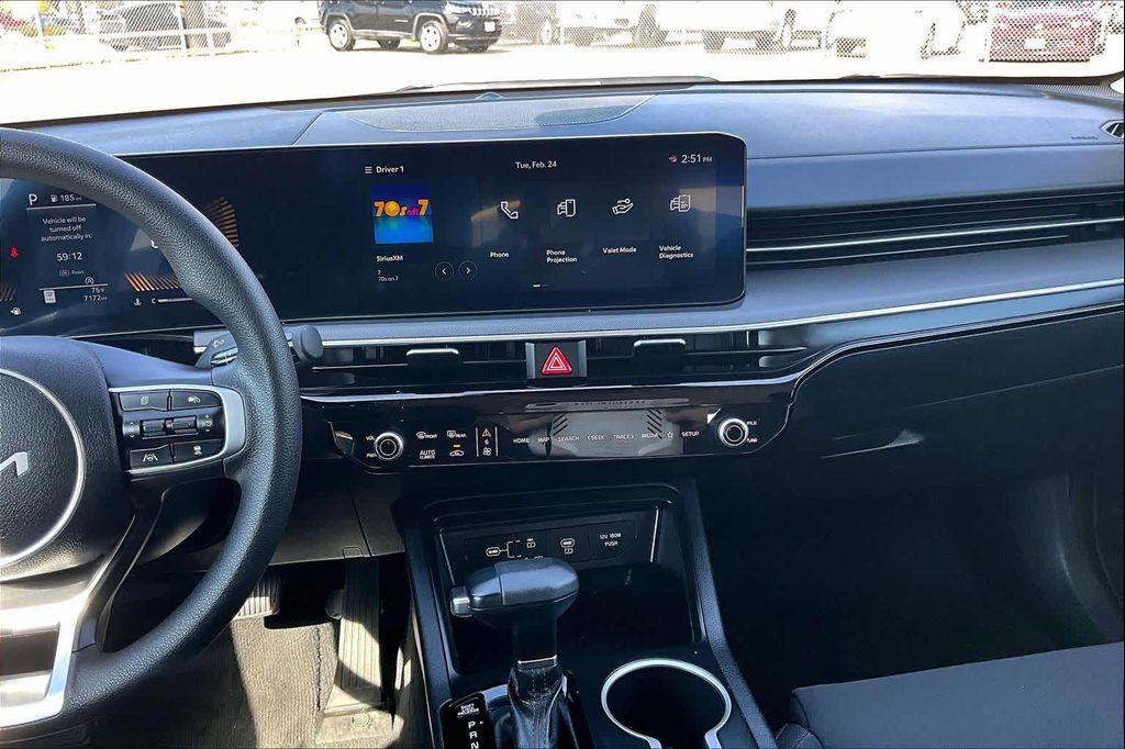 used 2026 Kia K5 car, priced at $25,900