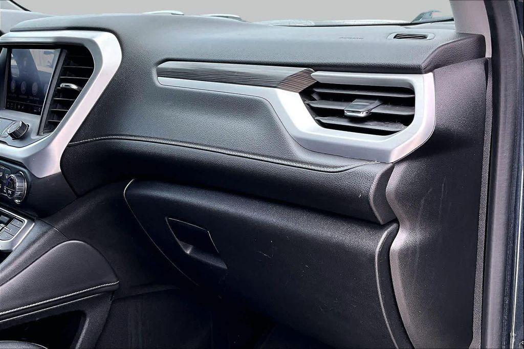 used 2020 GMC Acadia car, priced at $15,125