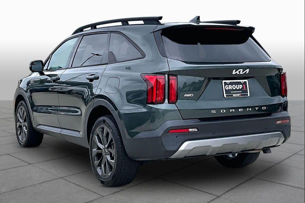 used 2022 Kia Sorento car, priced at $30,125