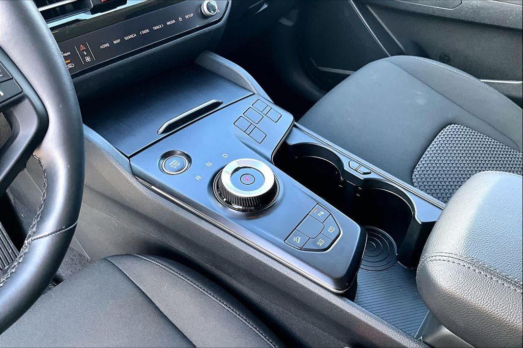 used 2026 Kia Sportage Hybrid car, priced at $28,125