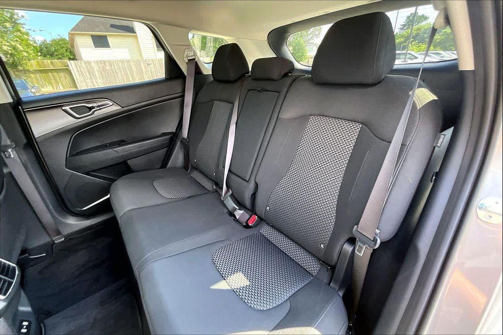 used 2026 Kia Sportage Hybrid car, priced at $28,125