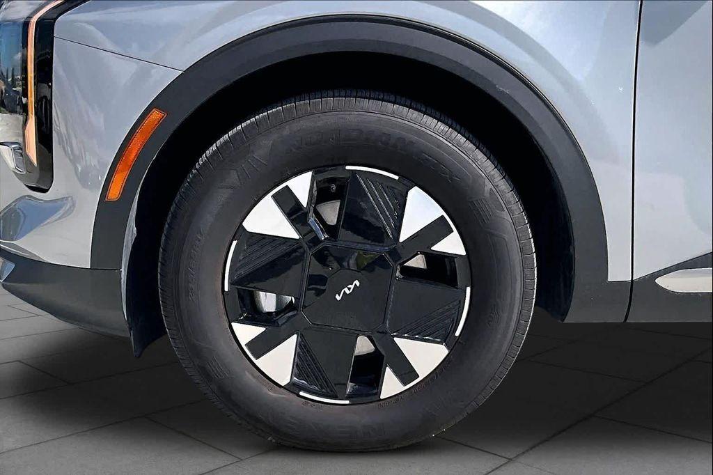 used 2026 Kia Sportage Hybrid car, priced at $28,125