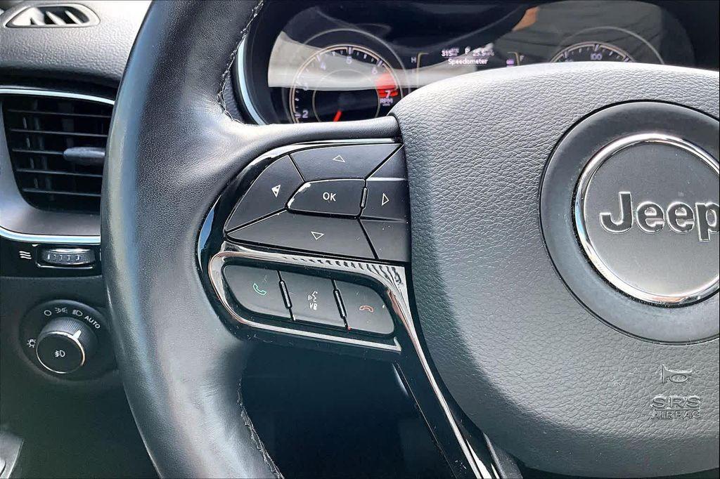 used 2021 Jeep Cherokee car, priced at $18,789