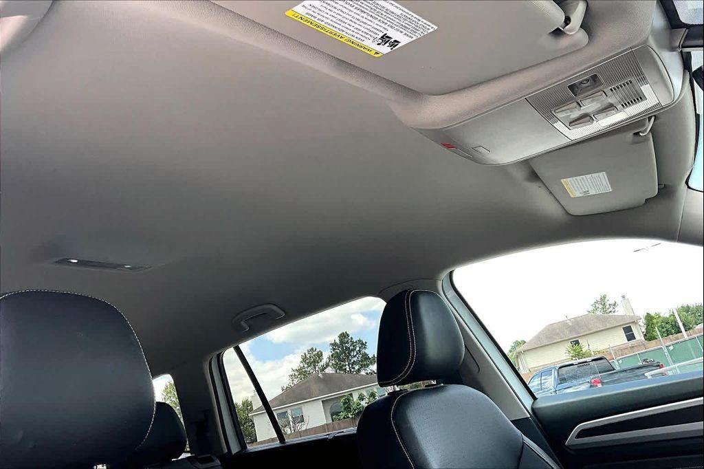 used 2023 Volkswagen Atlas car, priced at $26,675