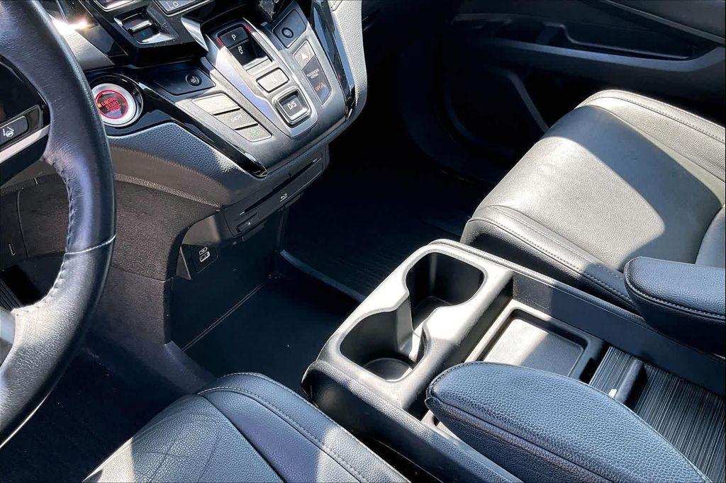 used 2022 Honda Odyssey car, priced at $29,625