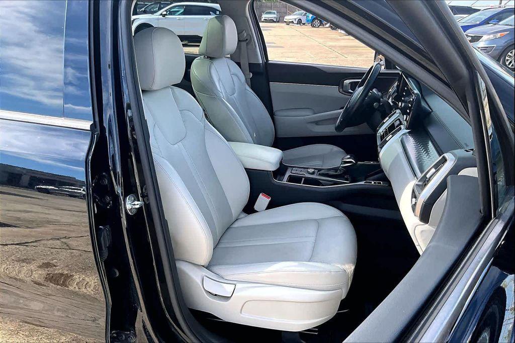 used 2021 Kia Sorento car, priced at $19,003