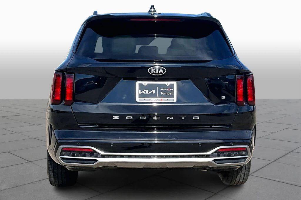used 2021 Kia Sorento car, priced at $19,003
