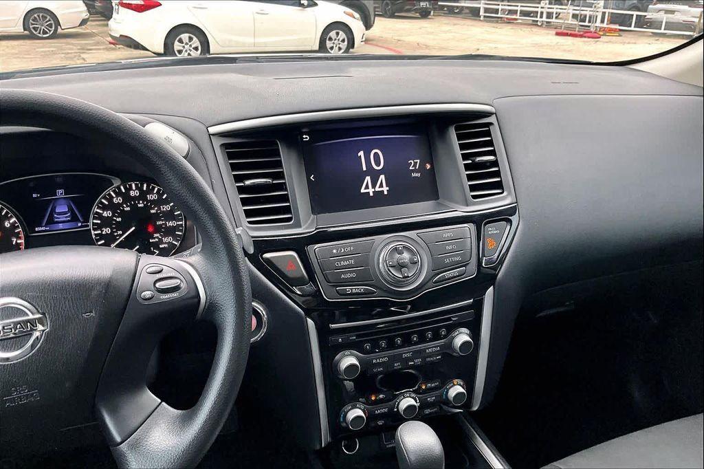used 2020 Nissan Pathfinder car, priced at $15,125
