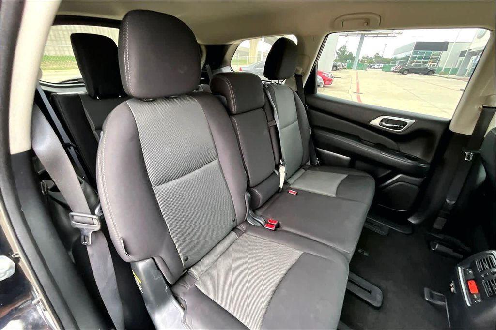 used 2020 Nissan Pathfinder car, priced at $15,125