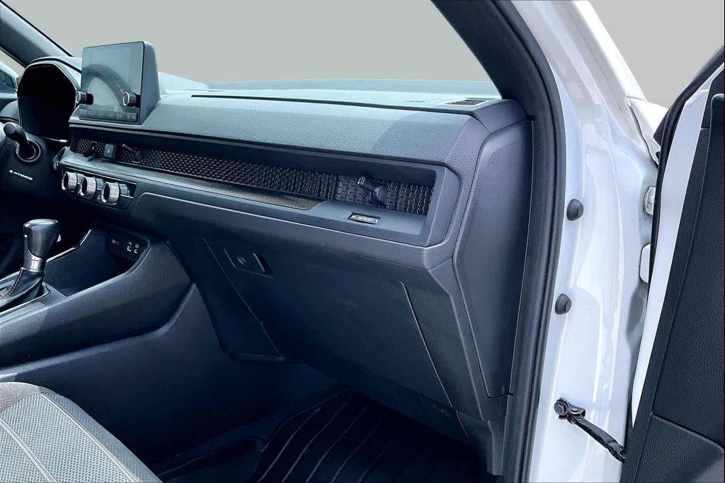 used 2024 Honda CR-V Hybrid car, priced at $29,925