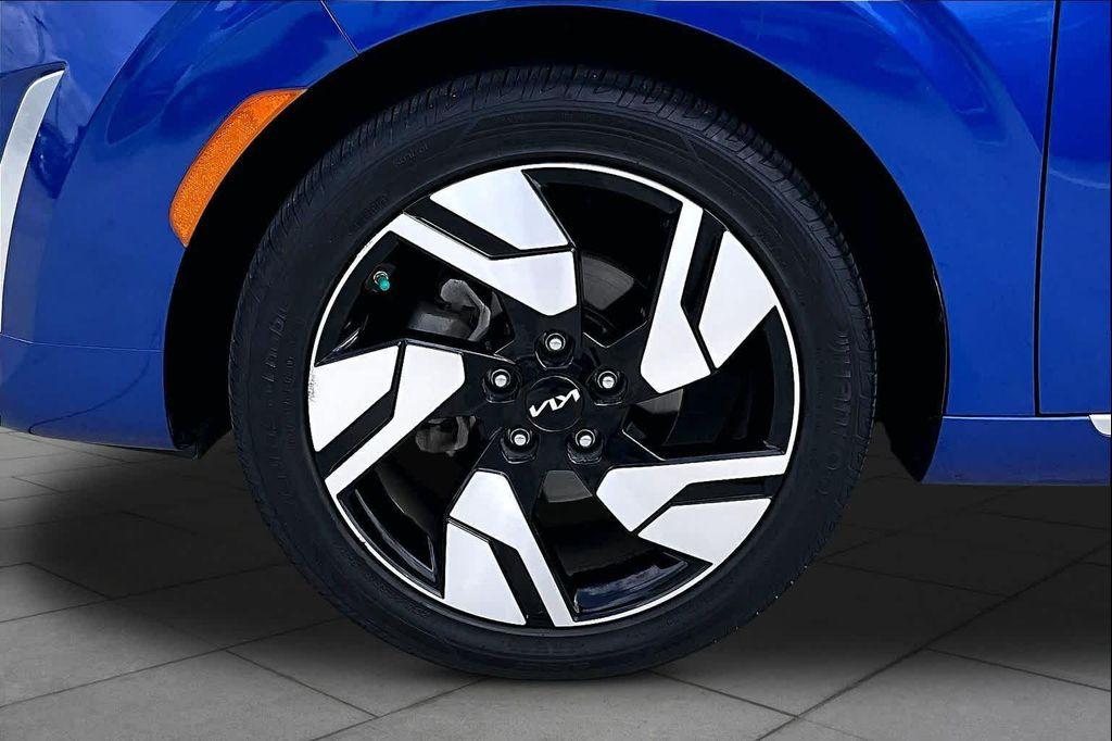 used 2024 Kia Soul car, priced at $23,525
