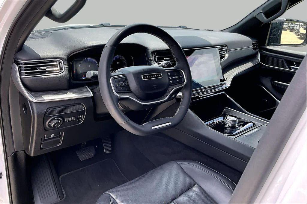 used 2024 Jeep Wagoneer car, priced at $35,725
