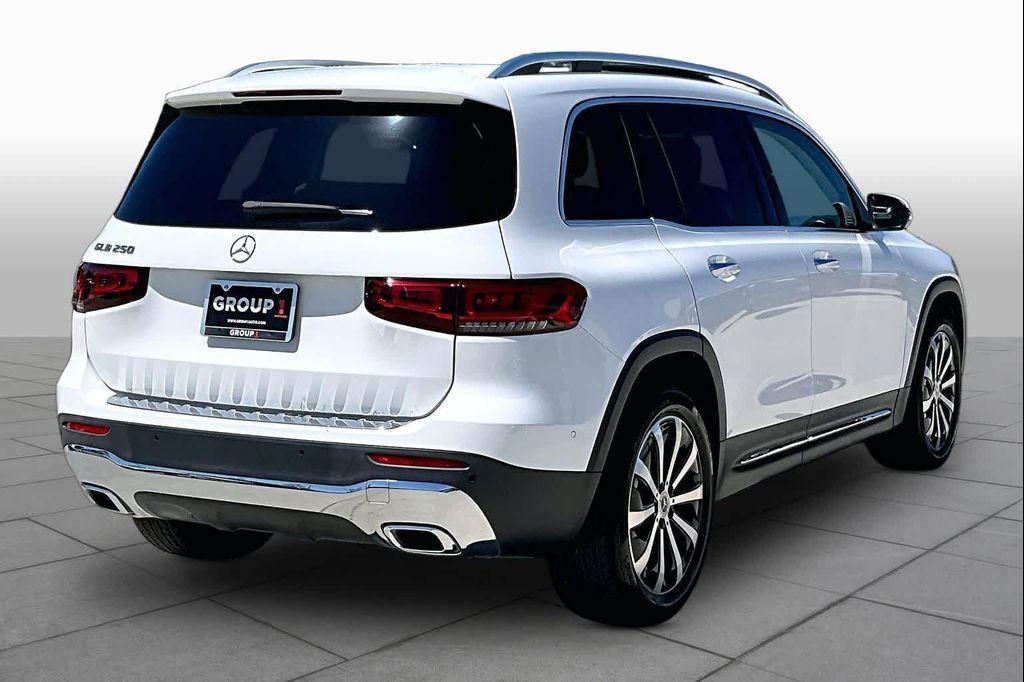 used 2023 Mercedes-Benz GLB 250 car, priced at $30,225