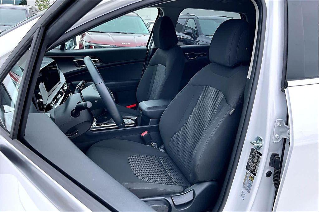 used 2026 Kia Sportage car, priced at $27,600