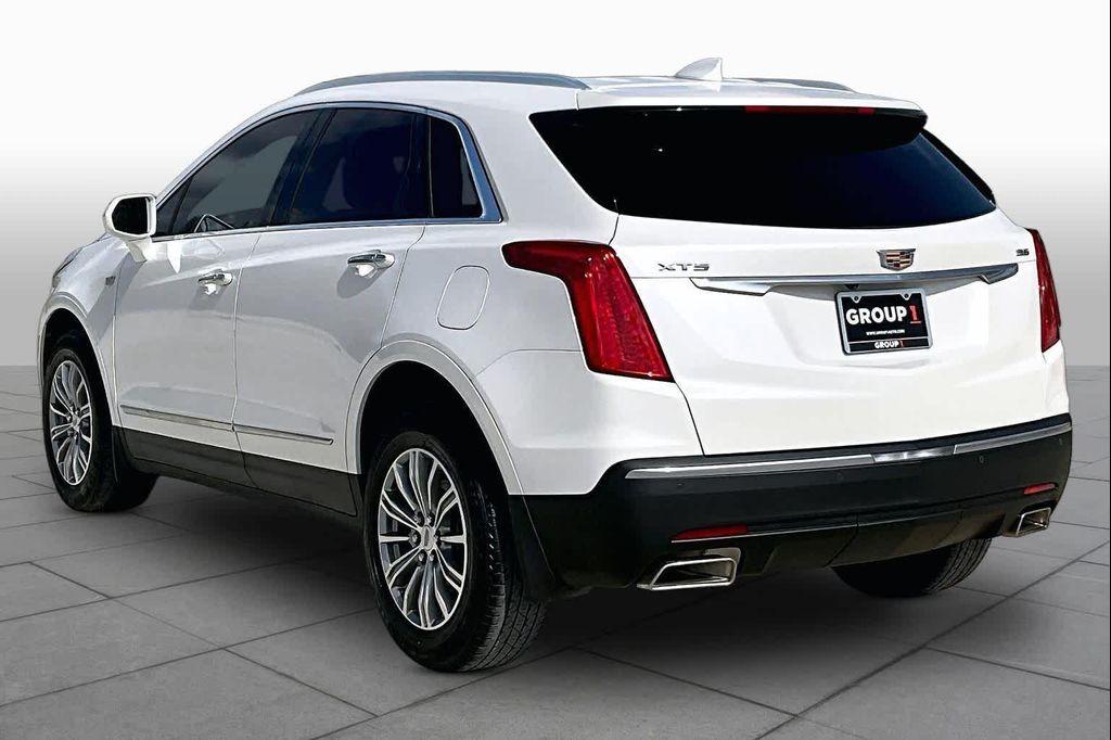 used 2017 Cadillac XT5 car, priced at $14,125