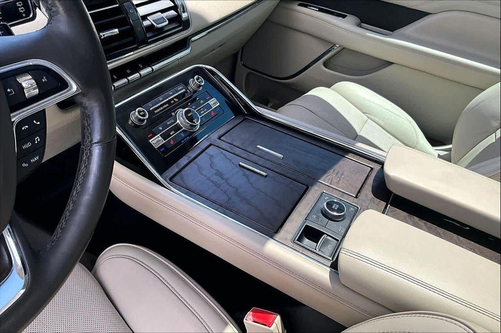 used 2019 Lincoln Navigator car, priced at $26,425