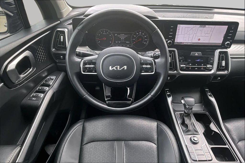 used 2023 Kia Sorento car, priced at $26,625