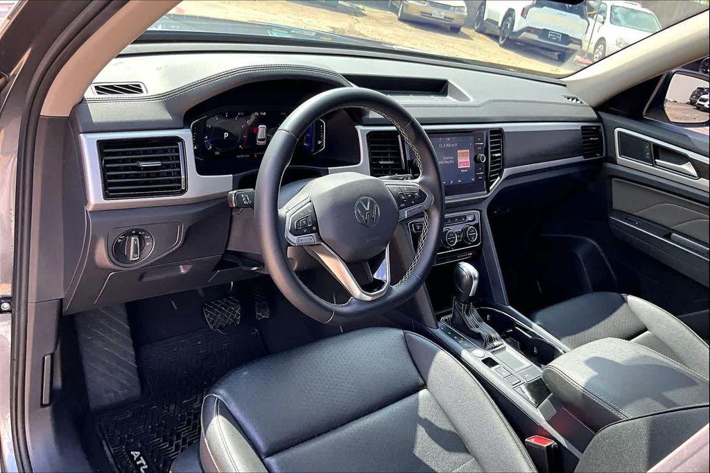 used 2023 Volkswagen Atlas car, priced at $24,978