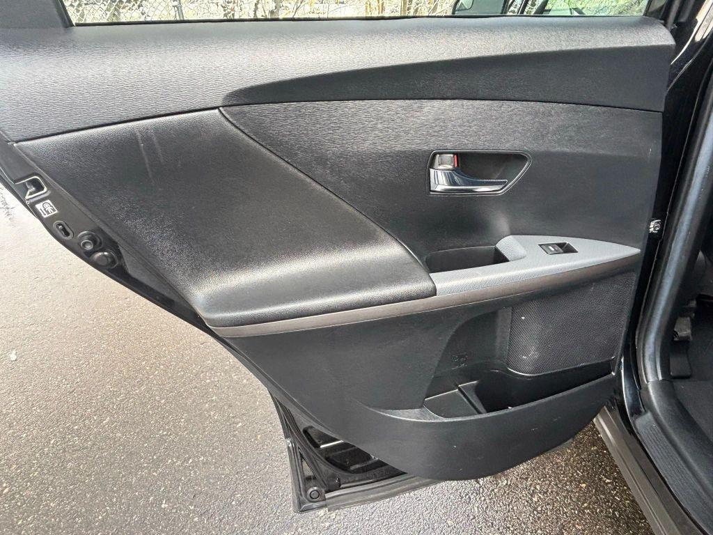 used 2015 Toyota Venza car, priced at $13,990