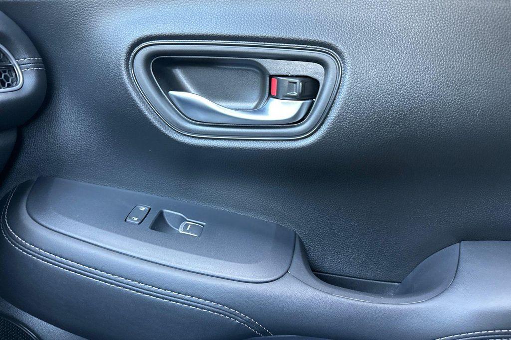 new 2027 Honda HR-V car, priced at $31,900