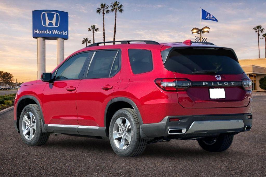 new 2026 Honda Pilot car, priced at $46,445