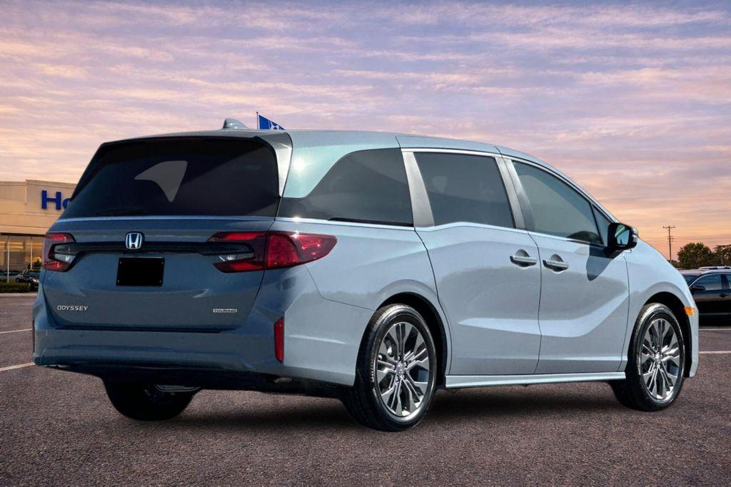 new 2027 Honda Odyssey car, priced at $50,625