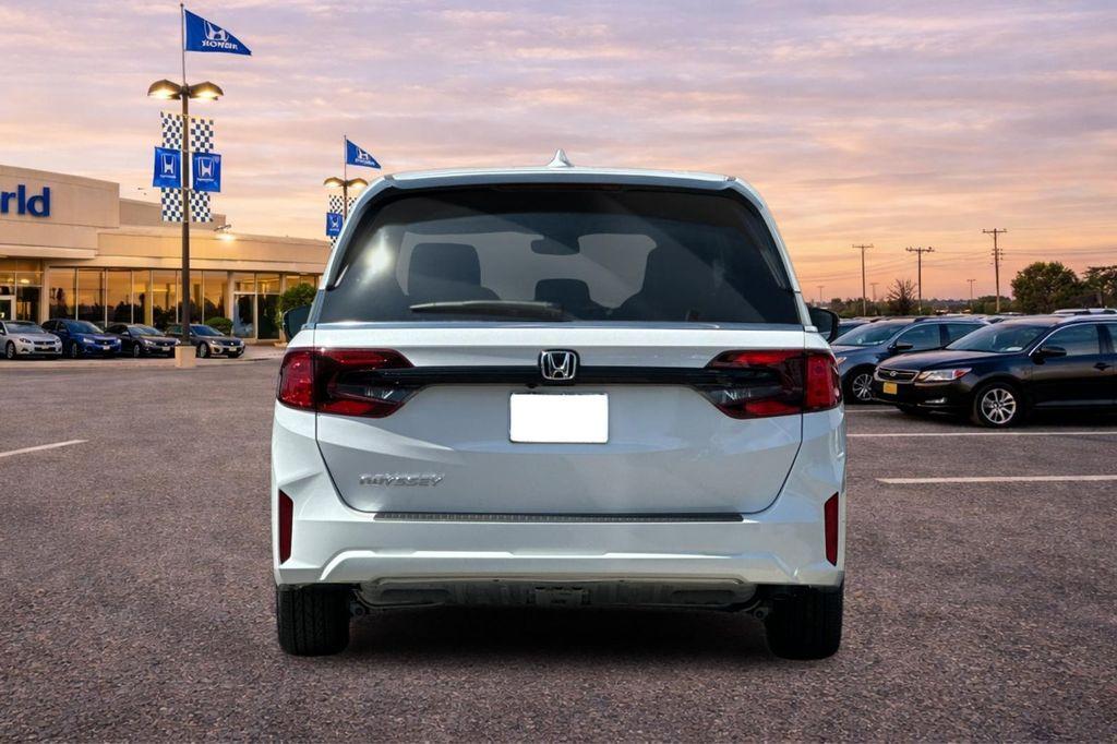 new 2026 Honda Odyssey car, priced at $45,340