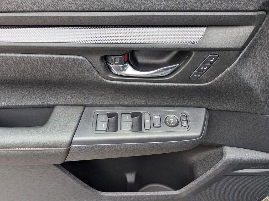 new 2026 Honda CR-V Hybrid car, priced at $40,630