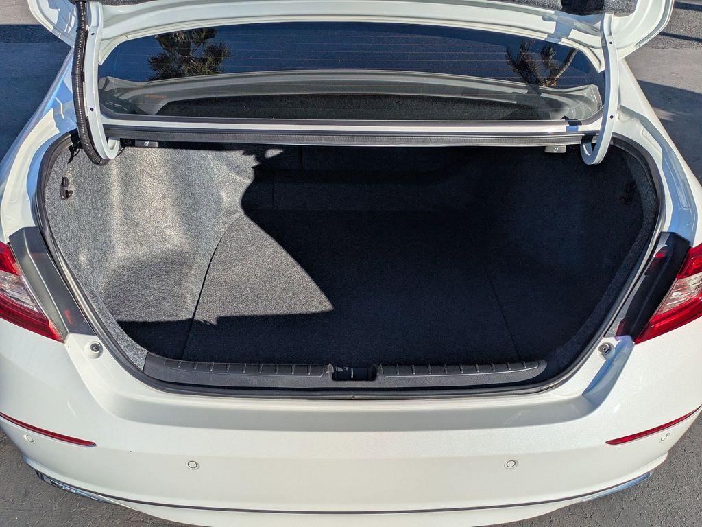 used 2022 Honda Accord Hybrid car, priced at $23,817