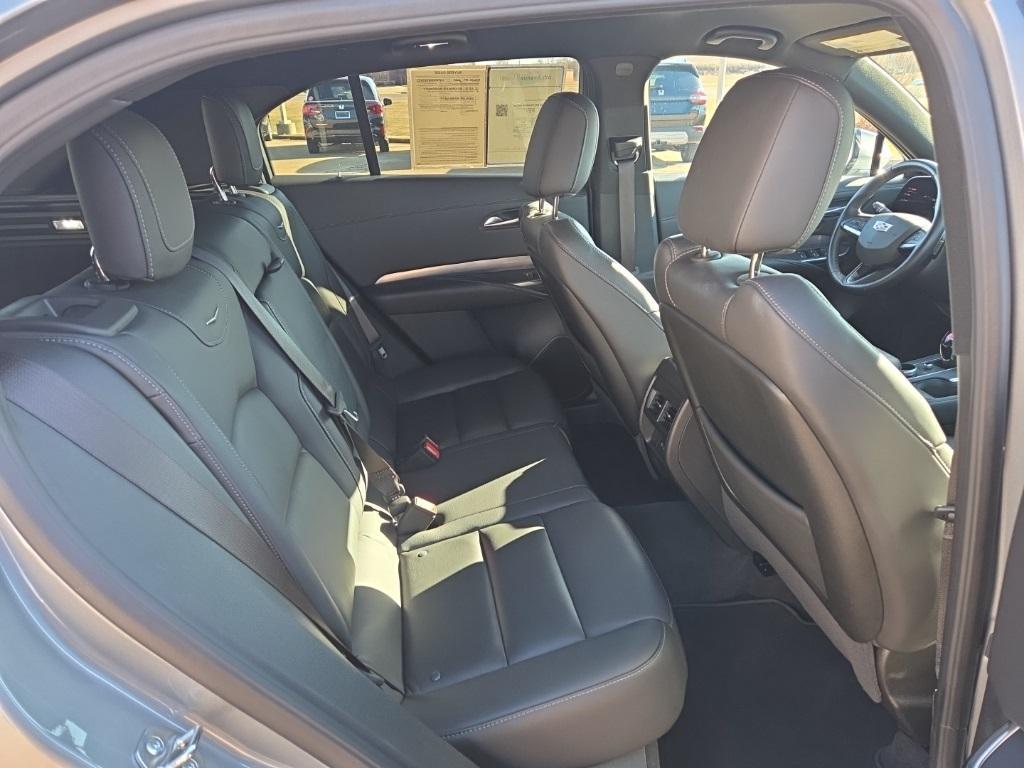used 2025 Cadillac XT4 car, priced at $32,179