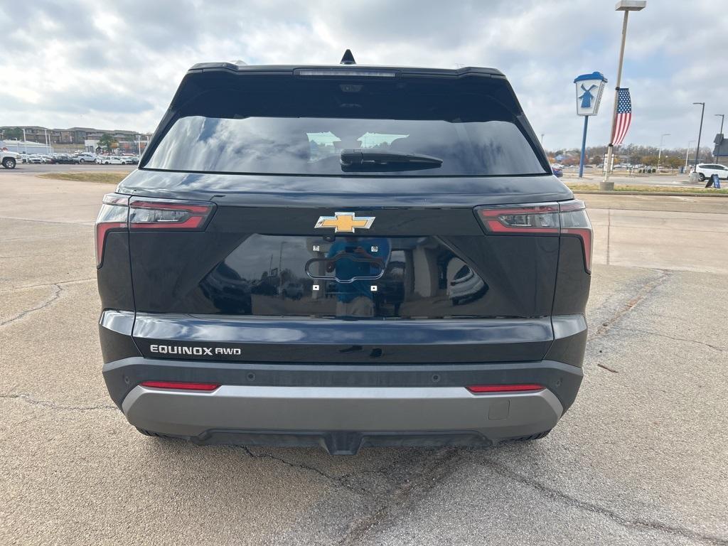 used 2025 Chevrolet Equinox car, priced at $24,600