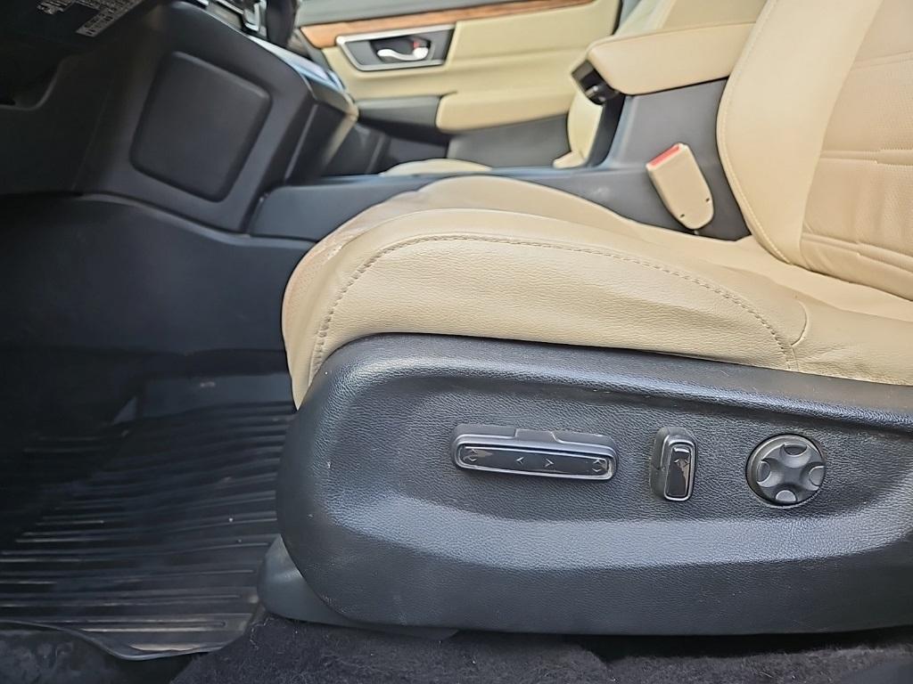 used 2018 Honda CR-V car, priced at $18,865