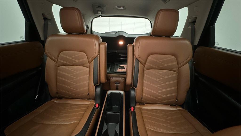 used 2023 Nissan Pathfinder car, priced at $39,486