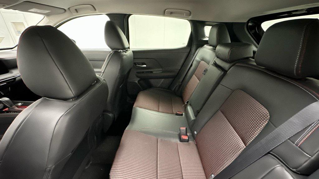 new 2025 Nissan Kicks car, priced at $29,480