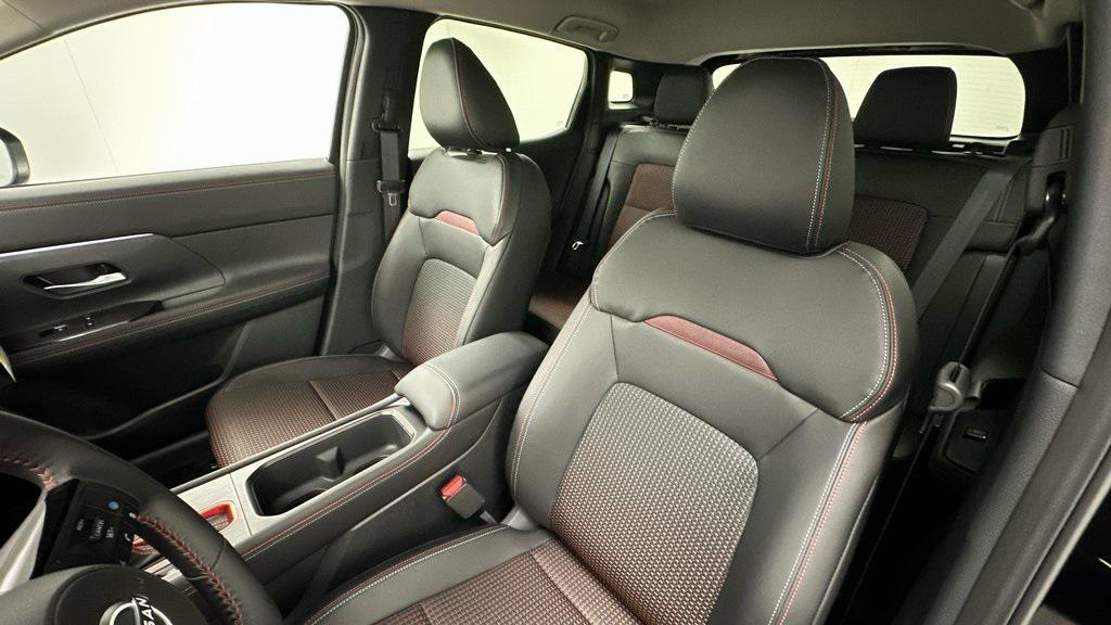 new 2025 Nissan Kicks car, priced at $29,480