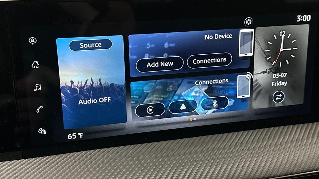 new 2025 Nissan Kicks car, priced at $29,480