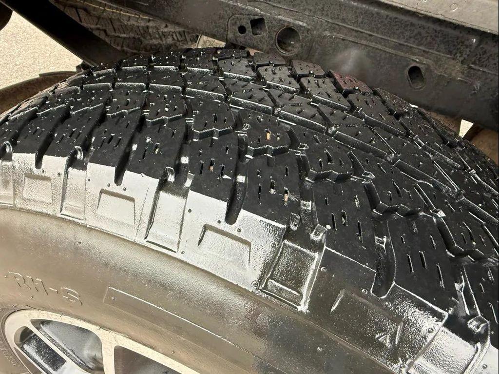 used 2021 Ford F-150 car, priced at $32,000