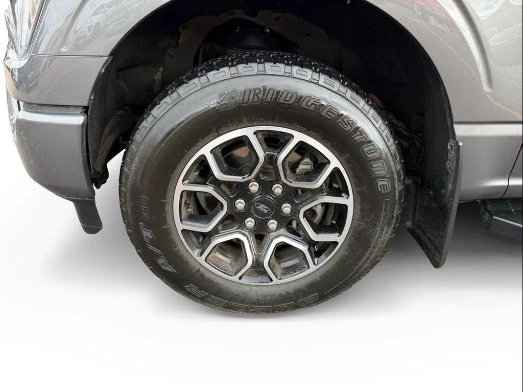 used 2021 Ford F-150 car, priced at $32,000