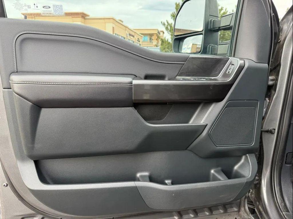 used 2021 Ford F-150 car, priced at $32,000