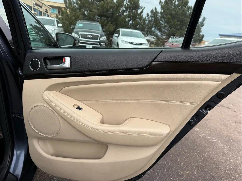 used 2014 Kia Cadenza car, priced at $9,998