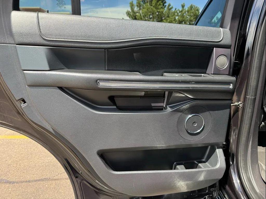 used 2019 Ford Expedition car, priced at $21,998