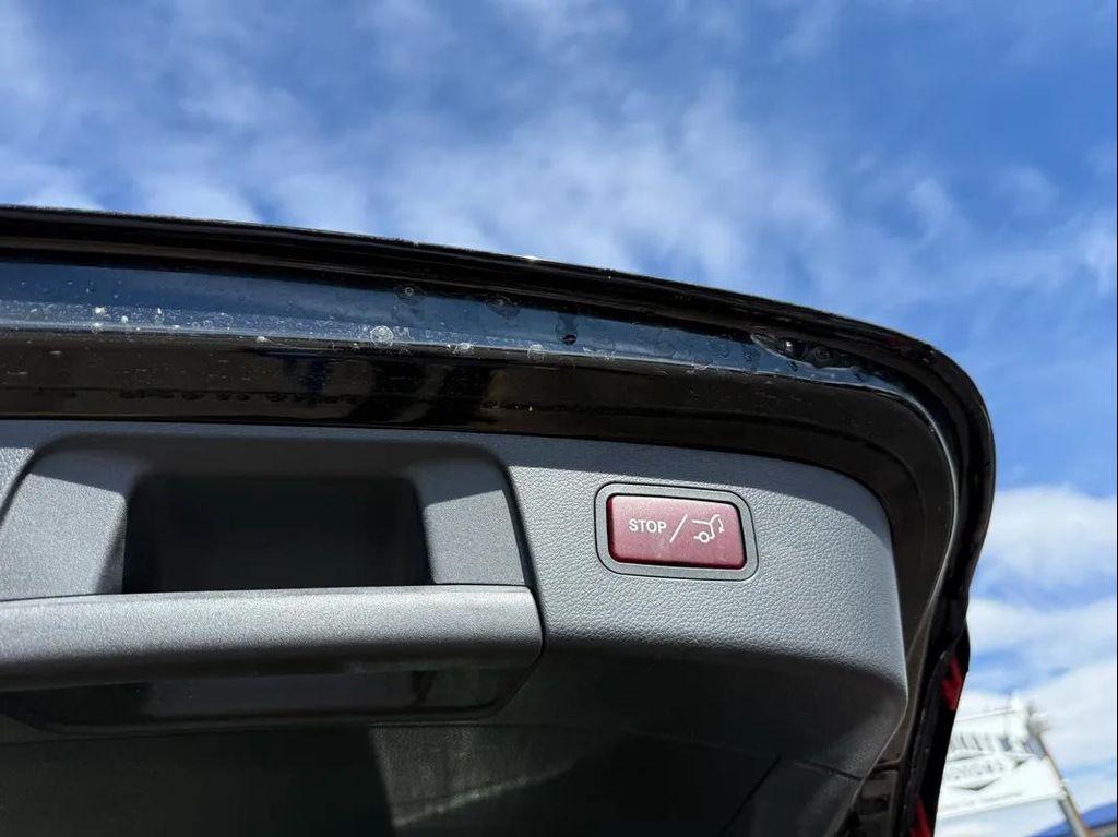 used 2019 Mercedes-Benz GLA 250 car, priced at $18,100