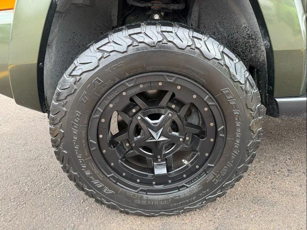 used 2008 Jeep Commander car, priced at $10,300