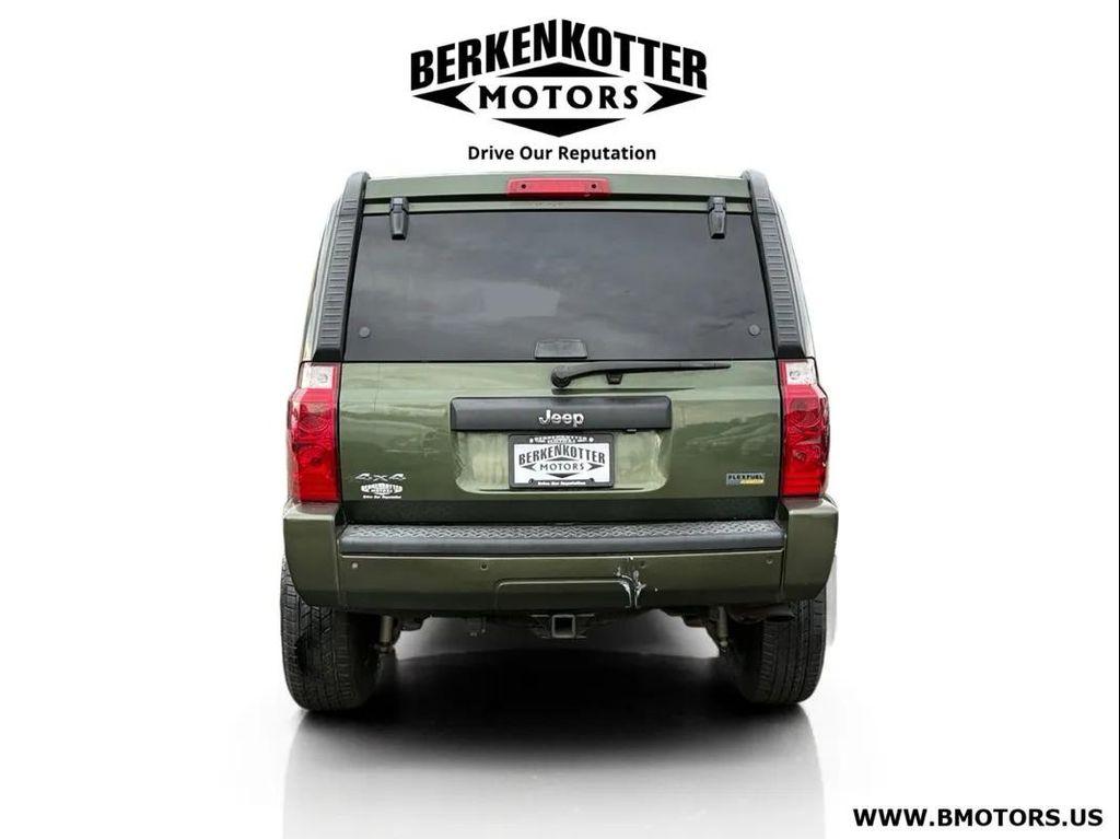 used 2008 Jeep Commander car, priced at $8,800