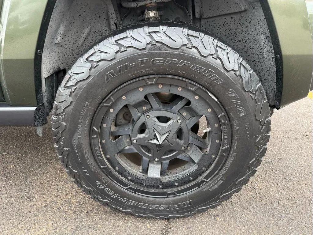 used 2008 Jeep Commander car, priced at $10,300