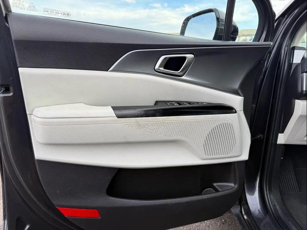 used 2022 Kia Carnival car, priced at $21,998